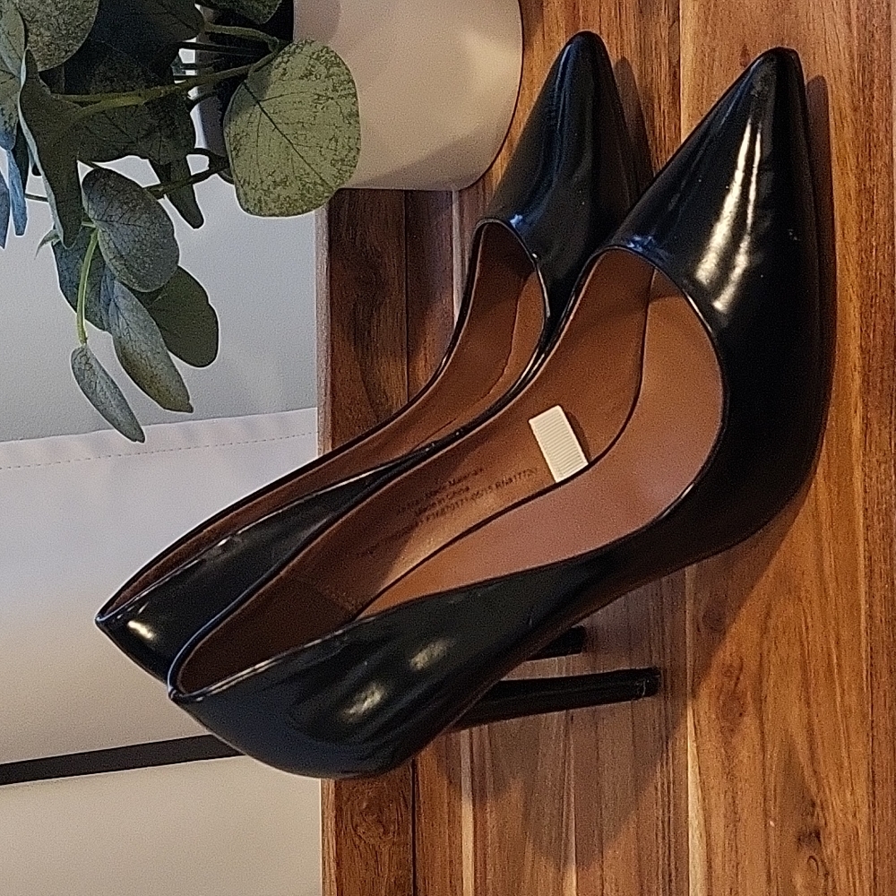 Black heels